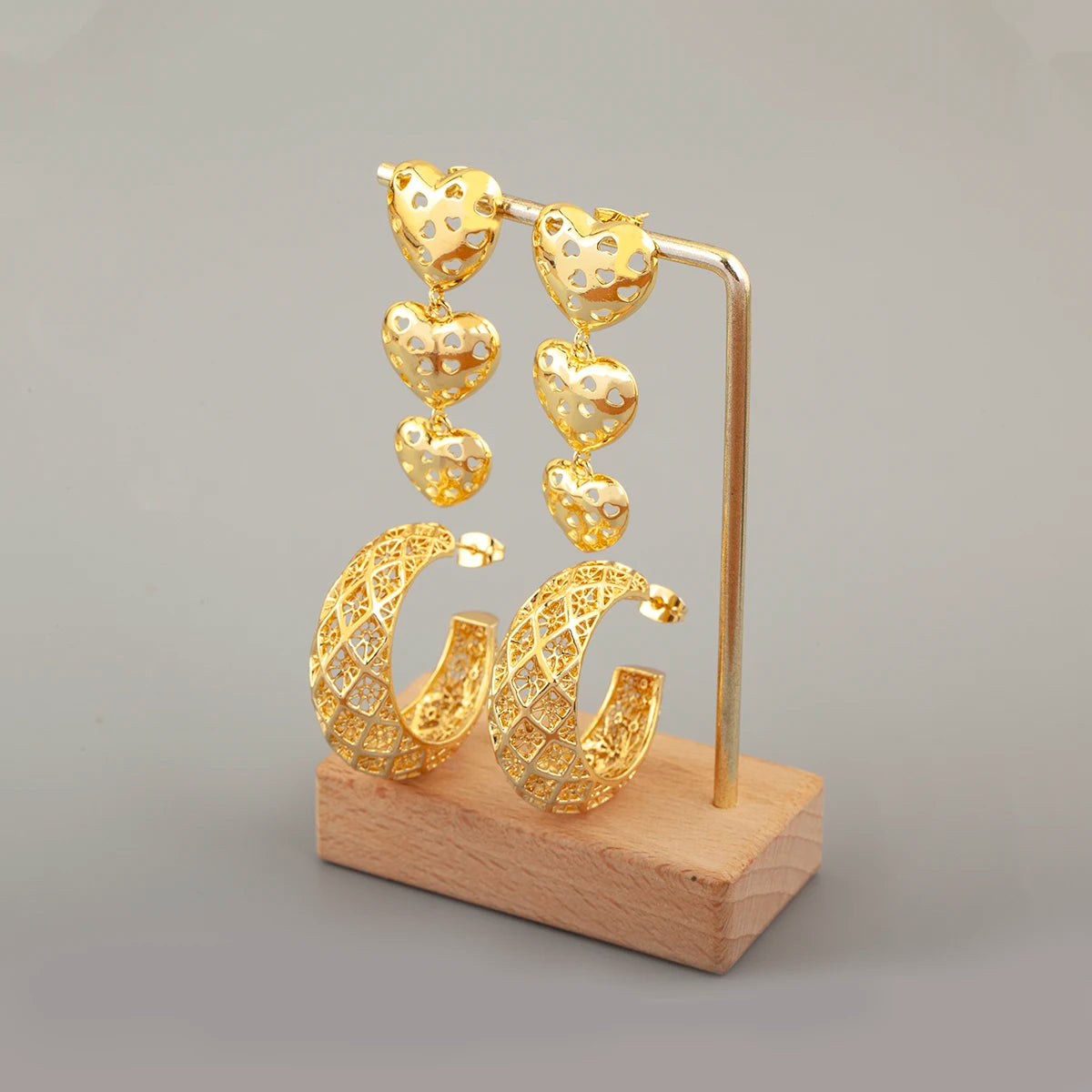 Gold Plated Heart Earrings Dainty Geometric Stud Earrings Luxury Fashion Statement Hypoallergenic Vintage Jewelry for Women