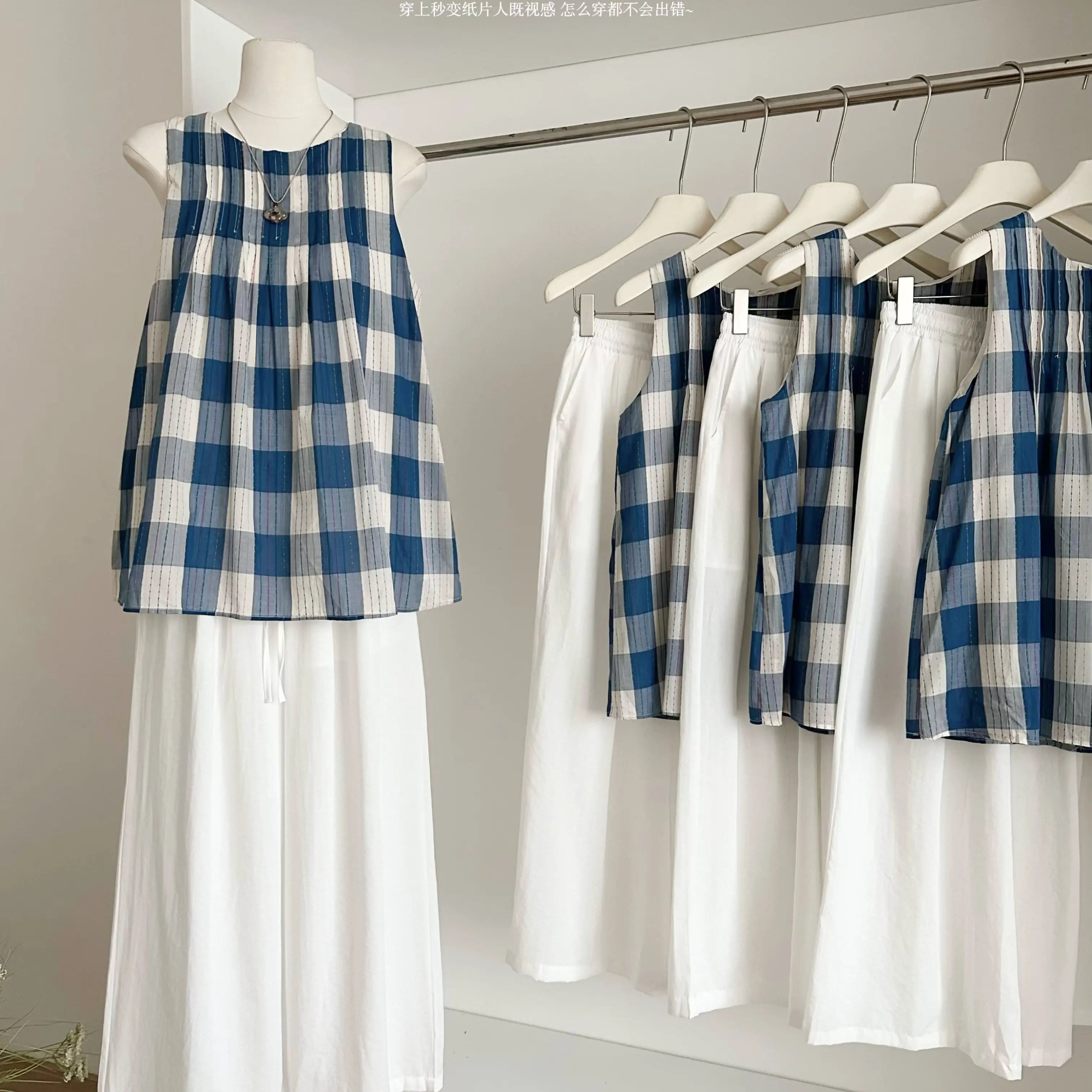 Summer Sweet Loose 2 Piece Set for Women Sleeveless Top And High Waist Plaid Hand-Painted Set Jogging Suits Wholesale
