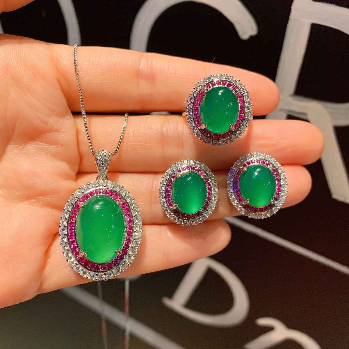Luxury Oval Cabochon Green Chalcedony Double Halo Ruby White CZ Pendant Necklace Ring Earring Simulated Emerald Jewelry Set Gift MegaBDM