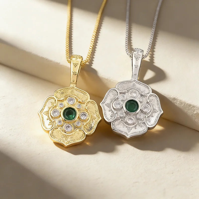 QIKU Elegant Green Rhinestone Flower Shape Pendant Women Copper Zircon Necklace Gold/Silver Color Jewelry Accessories Girl Gift