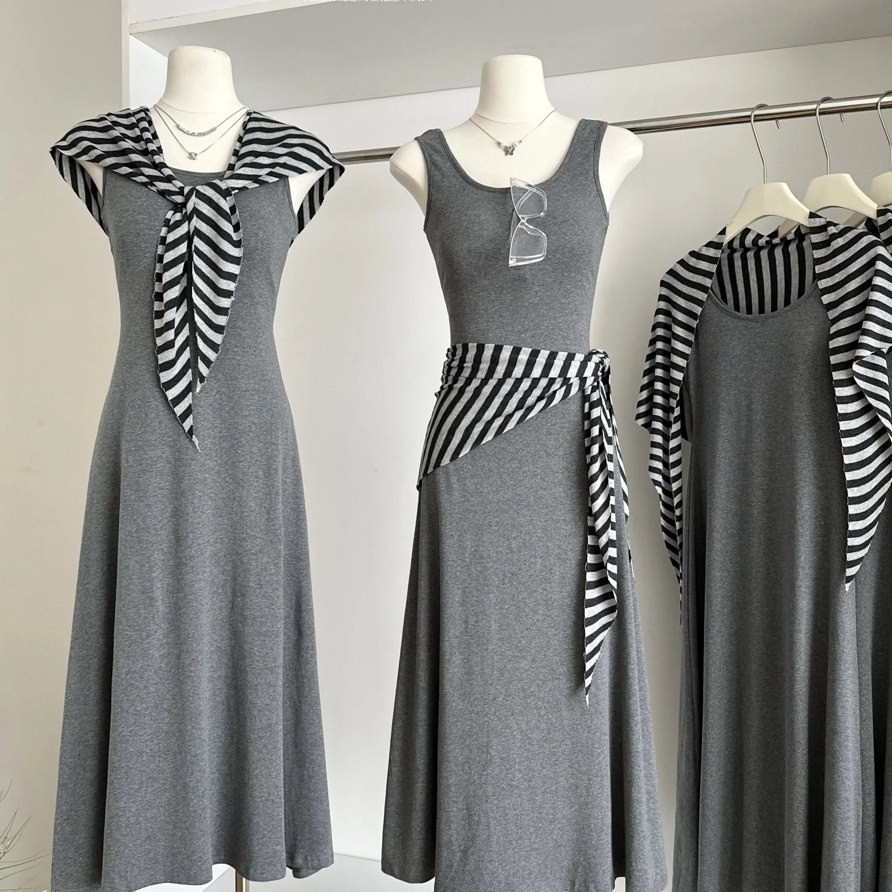 2025 Summer Women's Basics Sets Sleeveless Top And Knitted Dress Set Ropa Wholesale