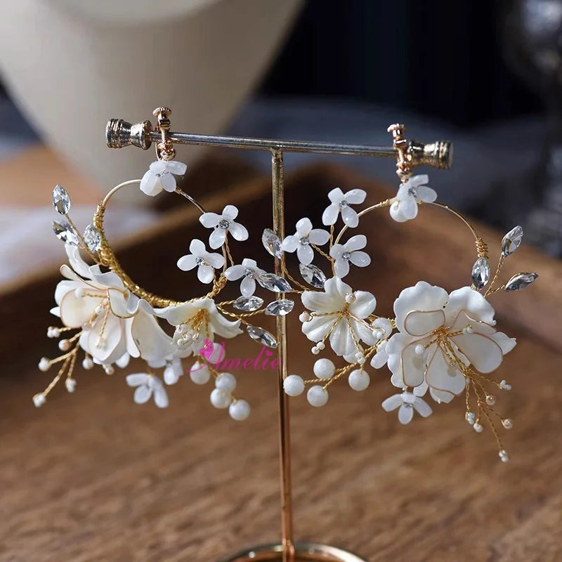 Handmade White Flower Resin Liquid Earrings Wedding Jewelry Ear Accessories for Bridal Dress for Party & Gift