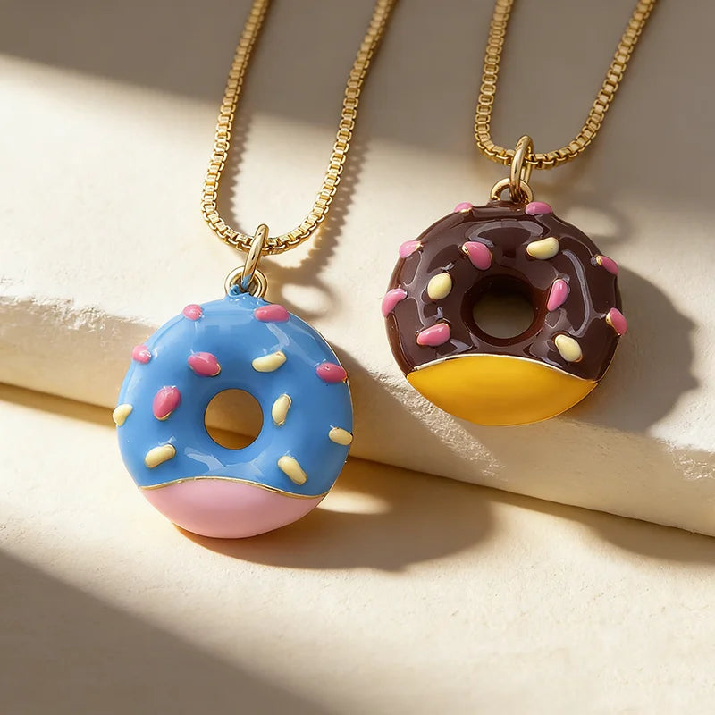 QIKU Hot Sale Colorful Doughnut Shape Pendant Necklace 3 Color Zircon Copper Neck Chain Cute Jewelry for Girl Lady