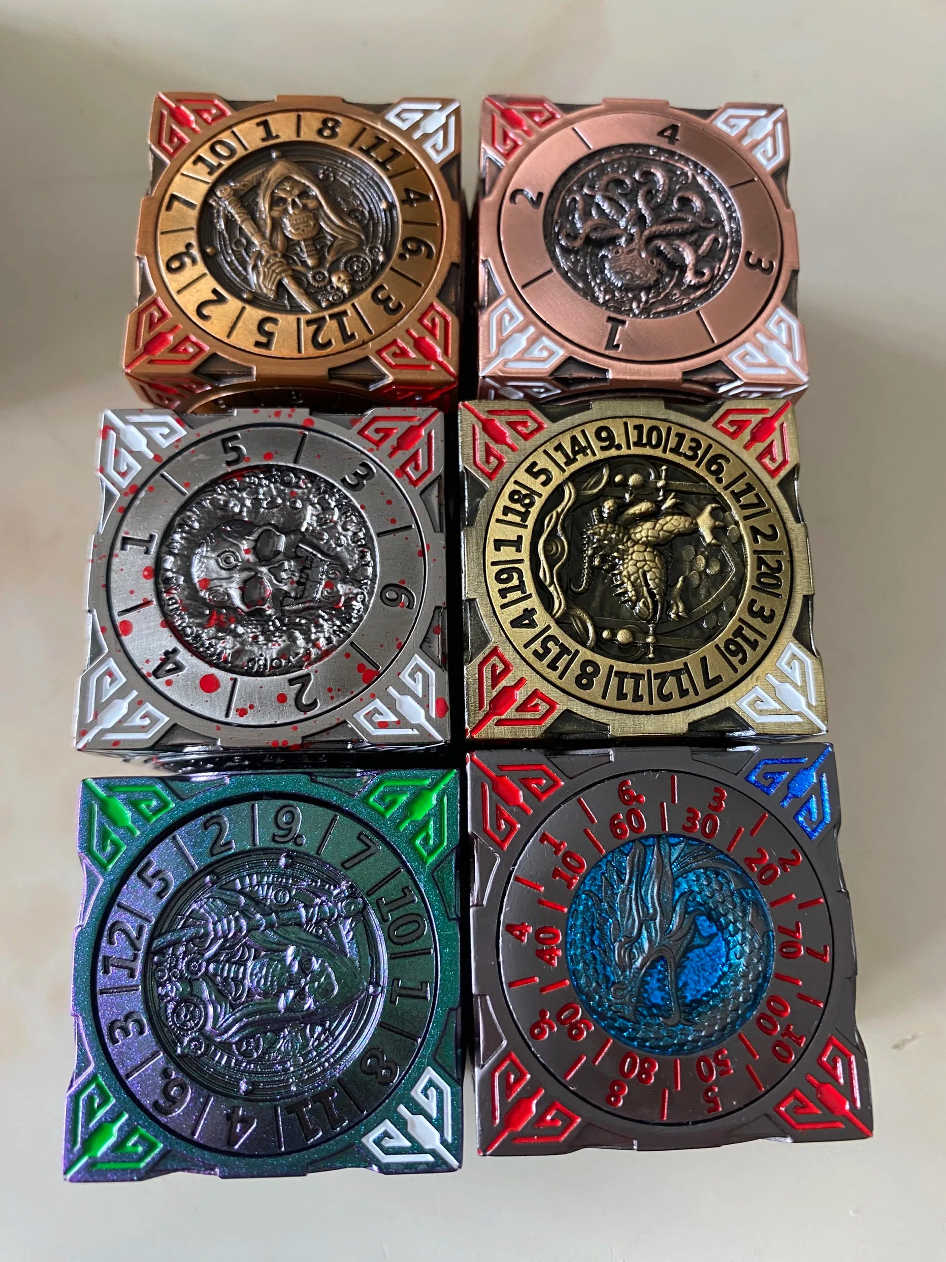 High Quality 7 in 1 Cube Metal Dice with Storage Box Mix Color Elven Style Sharp Edge Polyhedral Dice for DND