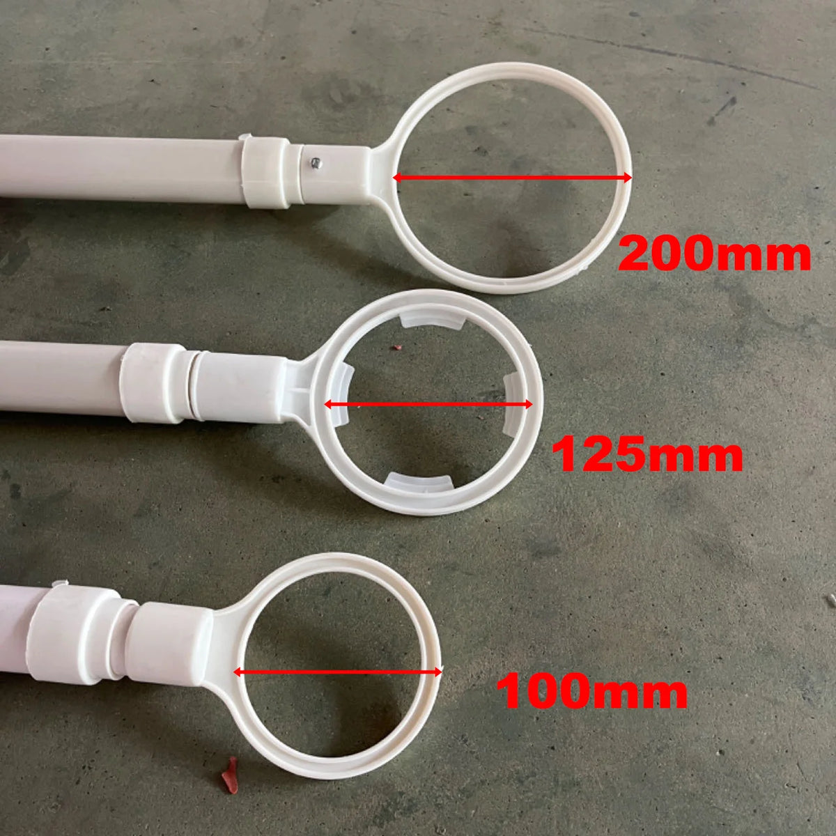 Lightweight Retractable Plastic Traffic Cone Bars Portable Warning Barricades MegaBDM