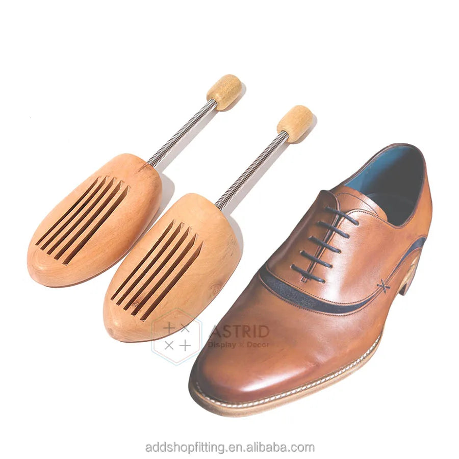 Adjustable Size Simple Wooden Shoe Trees for Footwear Shops in Carton-Multi-Size Shop Display