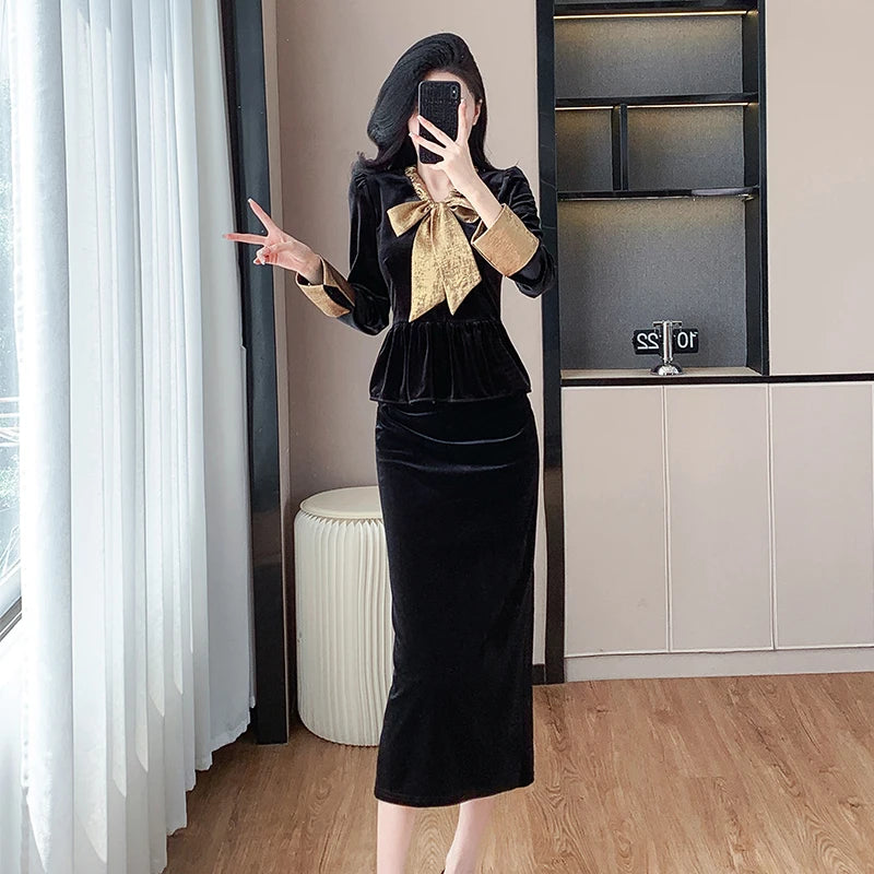 Elegant 2 Piece Set for Women Top And Velvet Slit Skirts Set Ropa Wholesale
