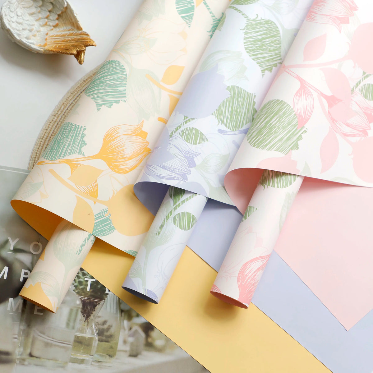 Recyclable & Eco-Friendly Printed Flower Wrapping Paper Waterproof Paper Sheets for Bouquet Flower Wrapping MegaBDM