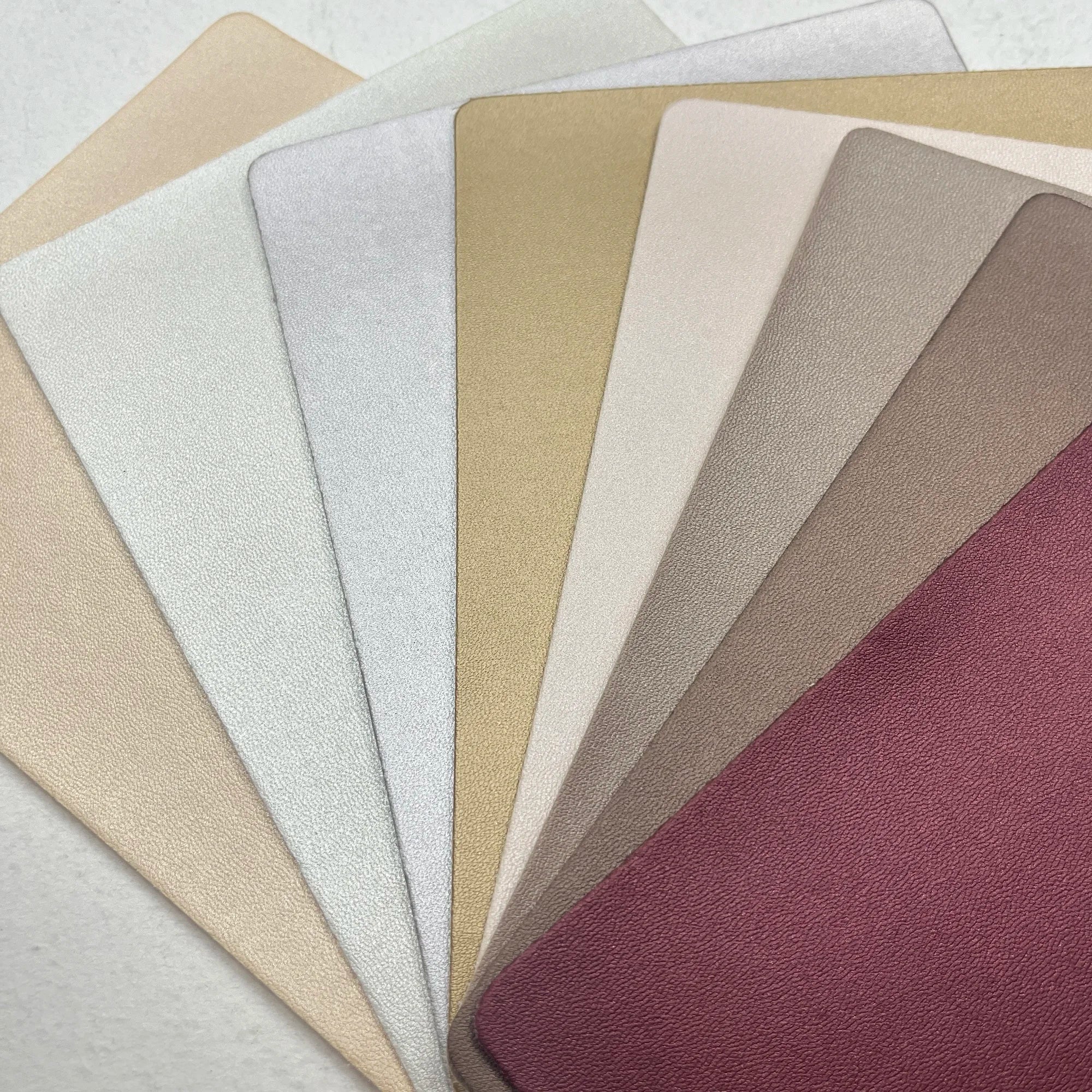 High Quality Wholesale Vinyl Sticker Leather Material Glossy Matte Vinyl White Printing Pvc Leather Self Adhesive Vinyl Roll