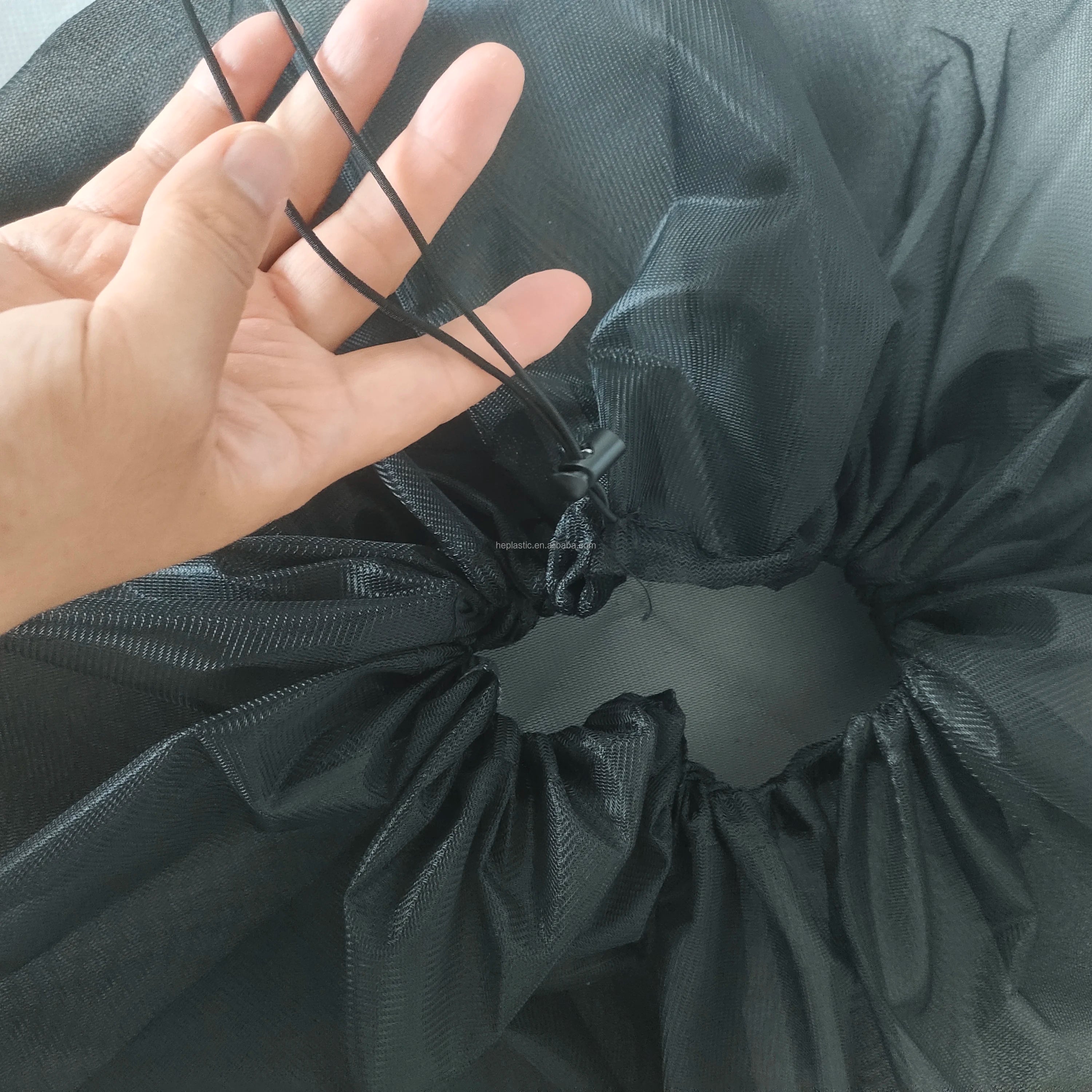 Rainwater Bucket Netting Screen Cover for Garden Mesh Cover for Rain Barrels With Drawstring