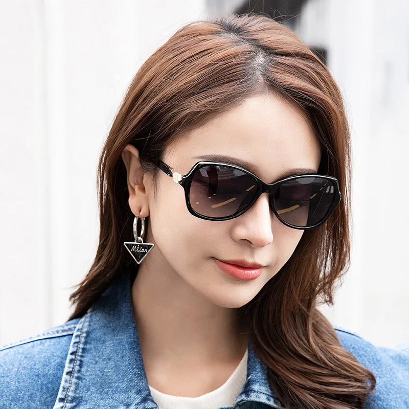 UV400 Metal Fashion Sun Glasses Global Recycled Standard Certified Suitable for Beach Driving Daily Wear and Travels MegaBDM