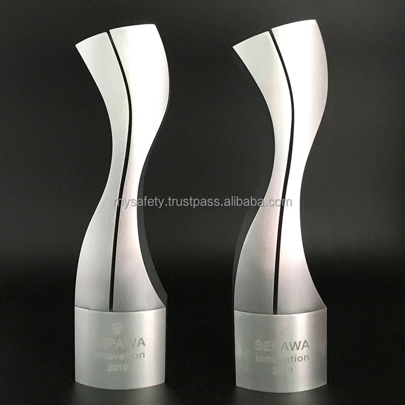 Solid Metal Personalized Through-Carved Brashed Plated Plaque Corporate Annual Recognition International Championships Modern