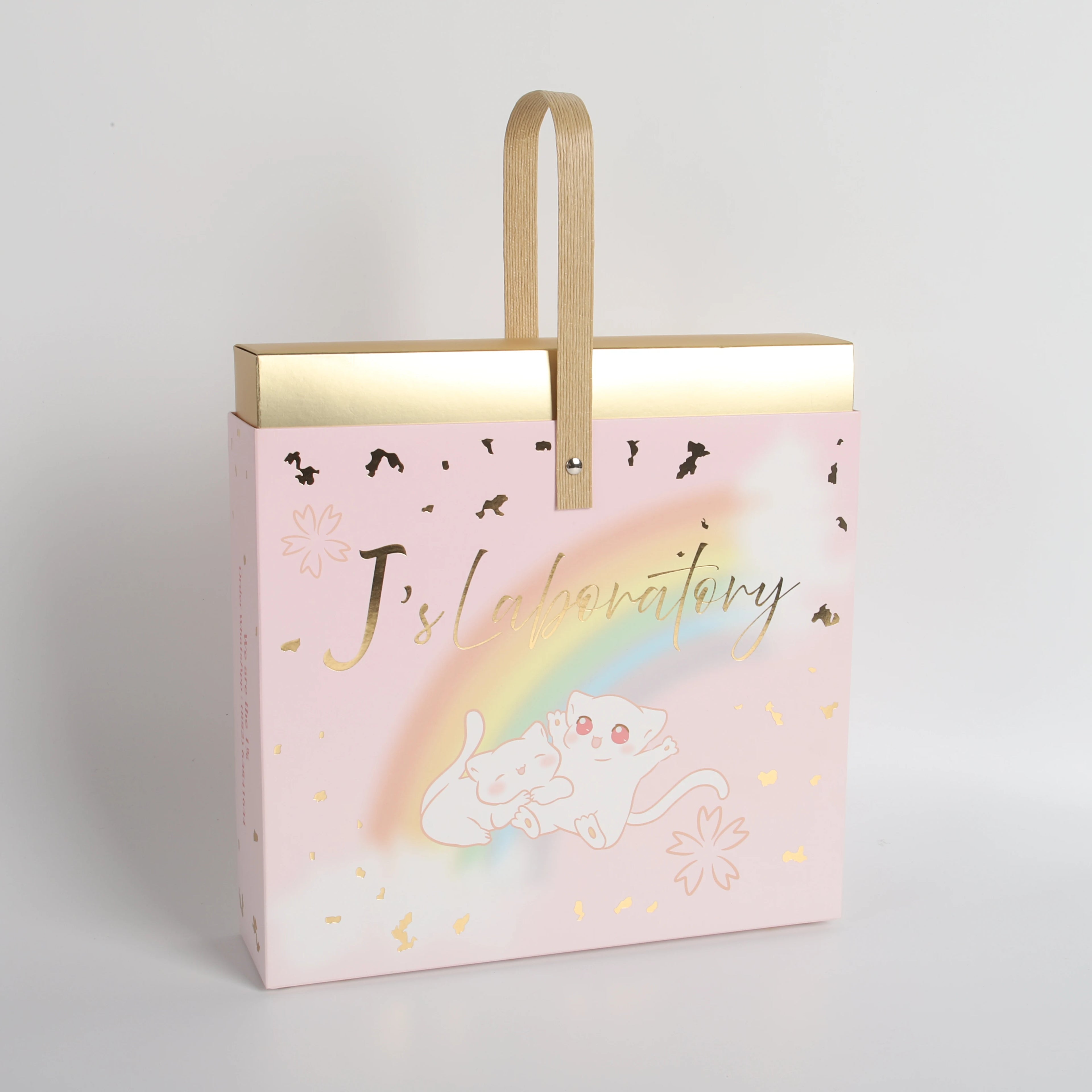 Premium Green Recycled White Paper Rigid Boxes Embossing Sponge Lining Magnetic Closure for Cosmetics Perfume Packaging Gold
