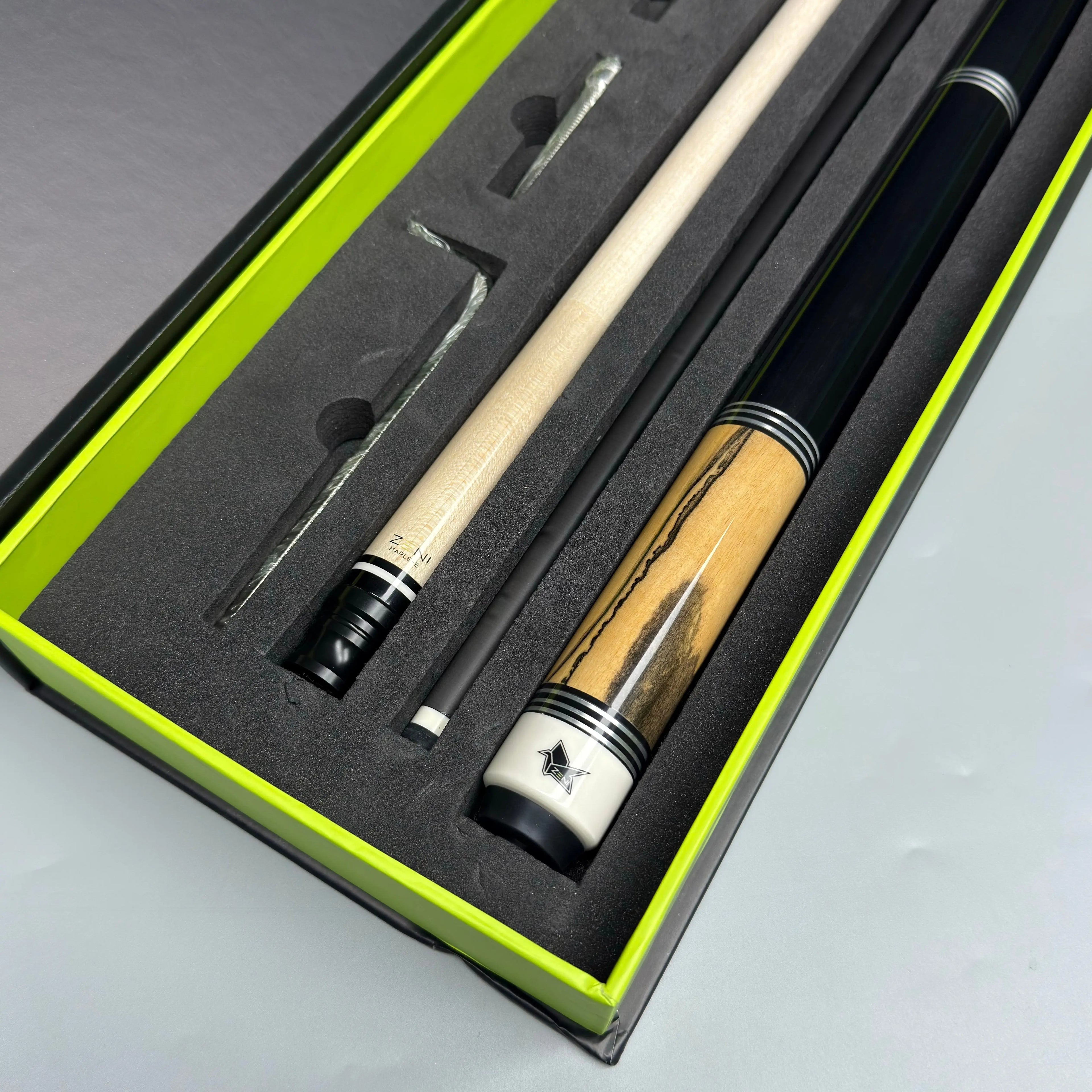 Premium Two Shafts Carbon Fiber High Quality Real Leather Grip Extension Billiard Cue Radial Pin 58inch 11.8mm 12.2mm Tip Pool