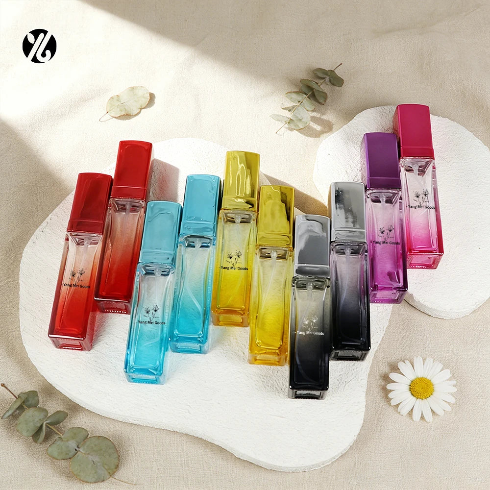 Factory Design Colorful Bottle 20ml Sample Perfume Glass Bottle Six Feeling Same Color Lids Cosmetic Replenish Water Spray
