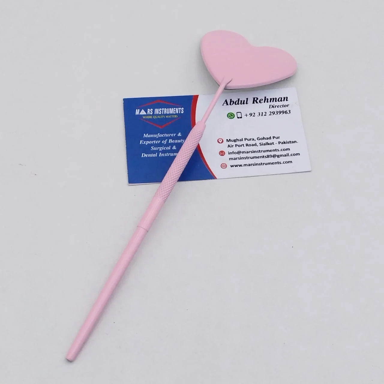 Pink Coated Heart-Shaped Lighted Cosmetic Mirror Personalizable Sustainable Eyelash Mirror