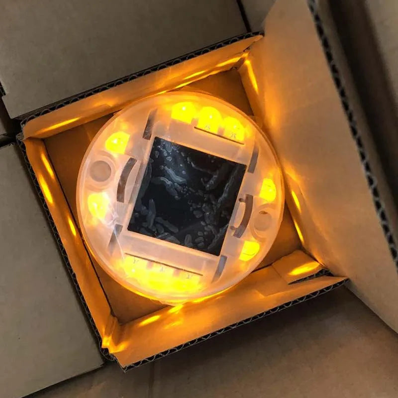 High Brightness 10LED Flashing Lighting Solar Power Led cat Eye PC Solar Glass Road Stud for Garden