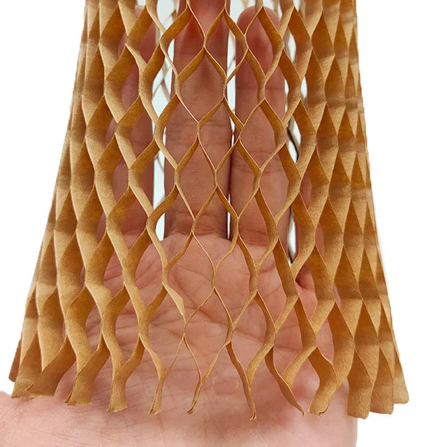 Honeycomb Kraft Paper Roll with Wood Material for Eco-Friendly & Recyclable Protective Packaging