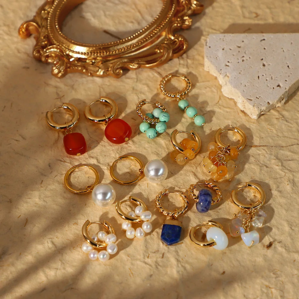 Right Grand New Trend Earrings Small Golden Beads Design Female Personality Earrings