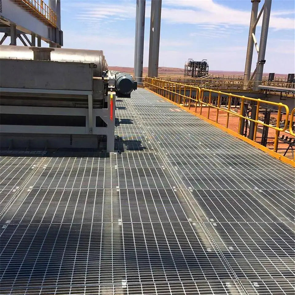 Factory Direct Metal Grating Hot Dipped Galvanized Walkway Heavy Duty Steel Grating