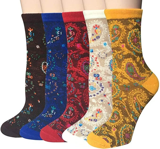 XIANGHUI Wholesale Can Custom New Design Oem Fashion Womens Vintage Style Casual Cotton Cute Funny Crew Socks