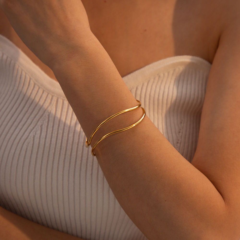 New Trendy 18k Gold Plated Stainless Steel Line Jewelry Gift Minimalist Opening Double Layer Bangles for Women